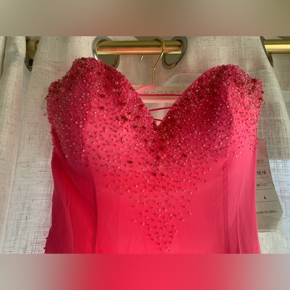 Tony Bowls Fuchsia Evening Gown - Picture 4 of 16